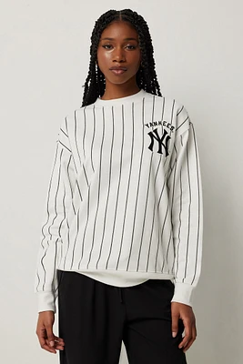 Ardene New York Yankees Sweatshirt in White | Size | Polyester/Cotton | Fleece-Lined