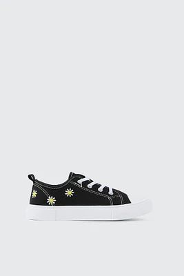 Ardene Kids Embroidered Daisy Sneakers in Black | Size | Eco-Conscious