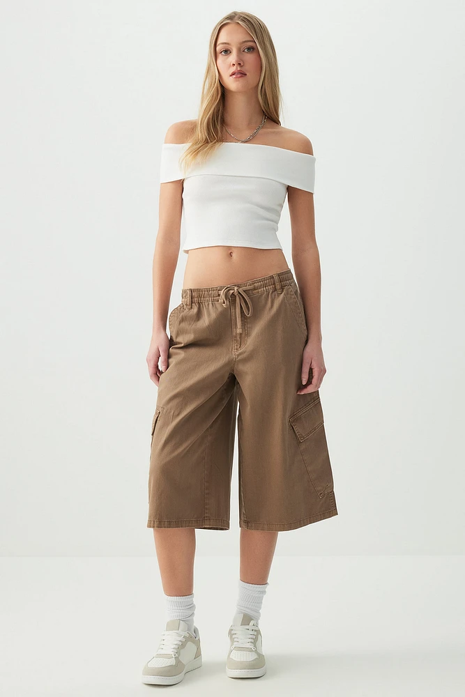 Ardene Low Rise Cargo Skater Shorts in Brown | Size | 100% Cotton