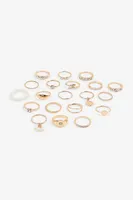 Ardene 20-Pack Assorted Pearls & Stones Rings in Gold | Size Small