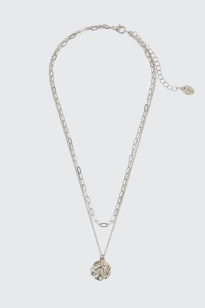 Ardene 2-Row Chain Necklace with Rose Pendant in Silver