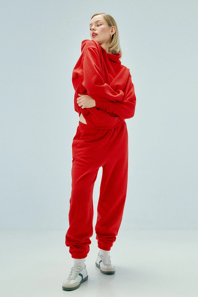 Ardene Baggy Sweatpants in Flame Red | Size | Polyester/Cotton | Fleece-Lined | Eco-Conscious