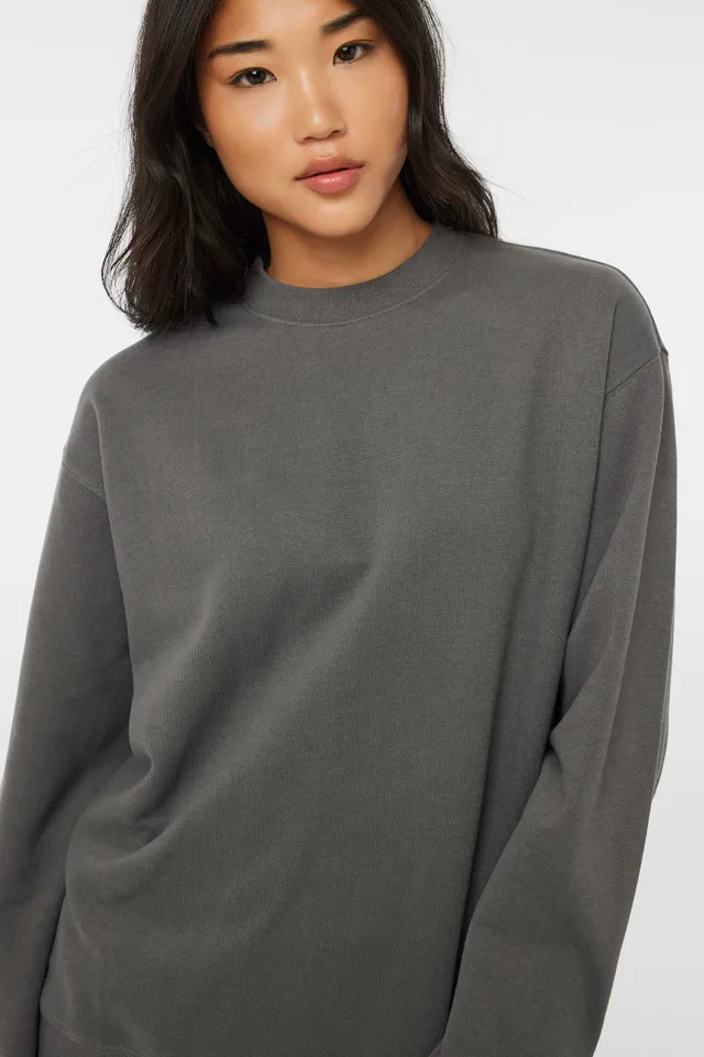 Ardene Solid Crew Neck Sweatshirt in Light Grey, Size, Polyester/Cotton, Fleece-Lined, Eco-Conscious