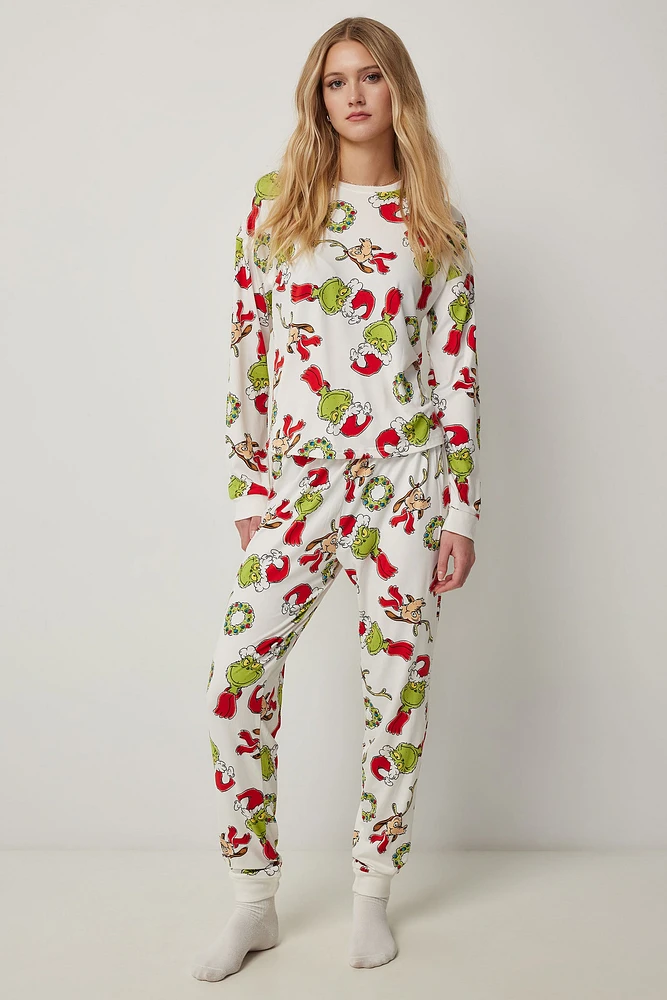 Ardene The Grinch Family PJ Set in Light Grey | Size | Polyester/Spandex