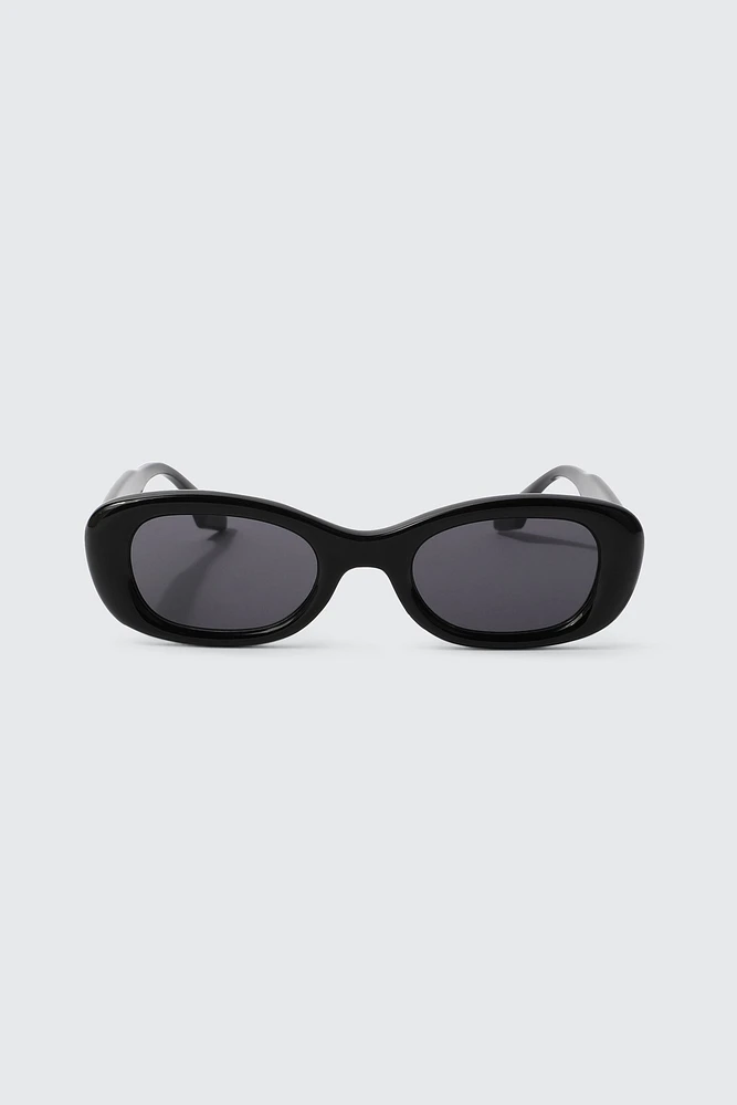 Ardene Oval Sunglasses in