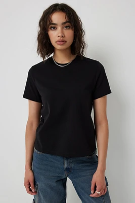 Ardene Basic Organic Cotton Relaxed T-Shirt in | Size | Cotton/Elastane | Eco-Conscious