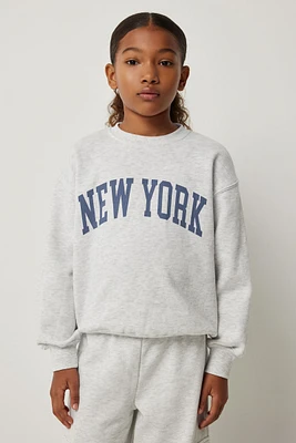 Ardene Kids Destination Crew Neck Sweatshirt in Light | Size | Polyester/Cotton | Fleece-Lined