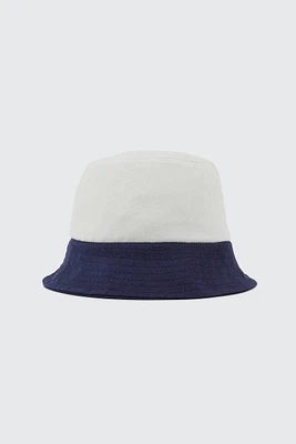 Ardene Colorblock Bucket Hat in Dark Blue | 100% Cotton