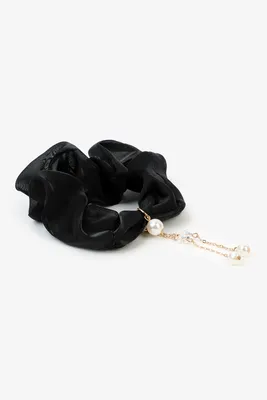 Ardene Satin Scrunchie with Chain Detail in Black