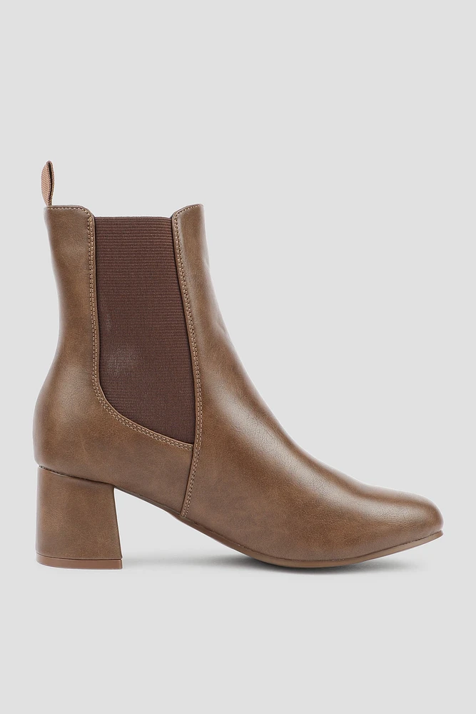 Ardene Block Heel Chelsea Boots in Brown | Size | Faux Leather | Eco-Conscious