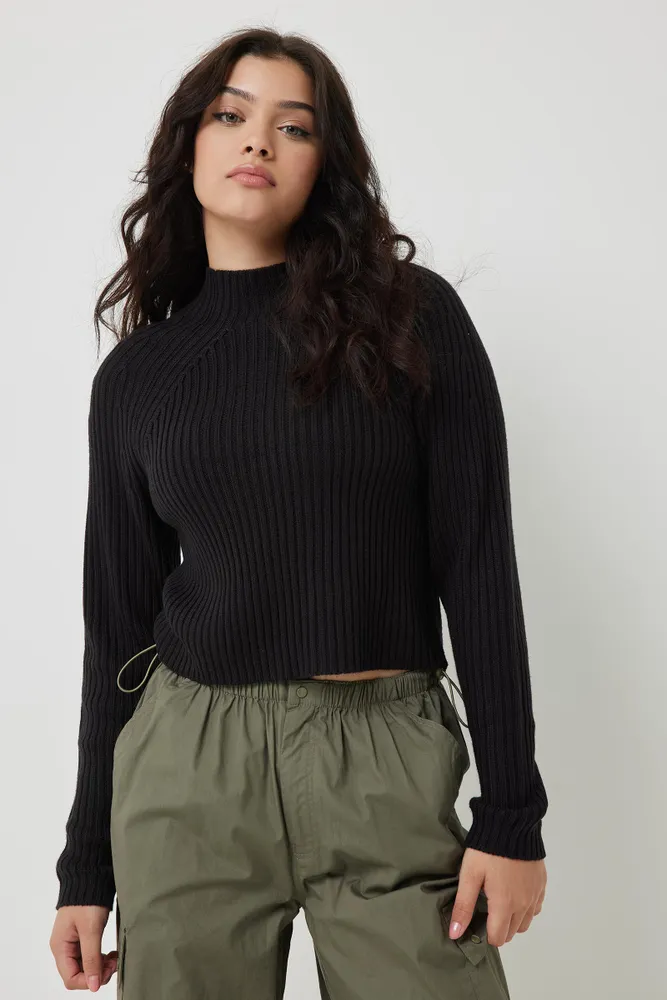 Ardene Crop Raglan Sweater in Black, Size, 100% Acrylic