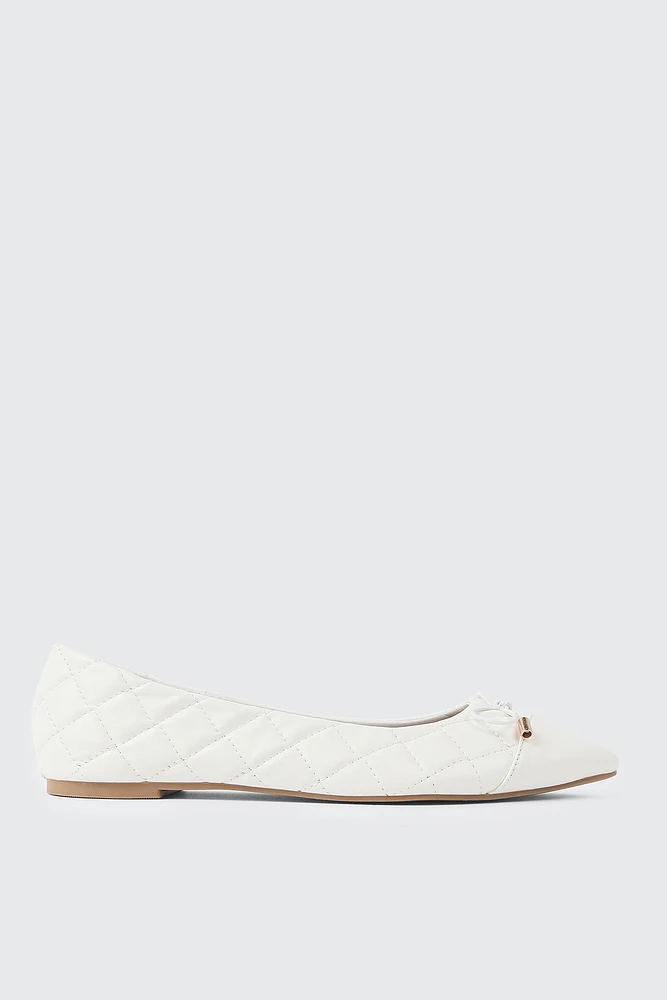 Ardene Quilted Pointed Toe Ballet Flats in | Size | Faux Leather | Eco-Conscious