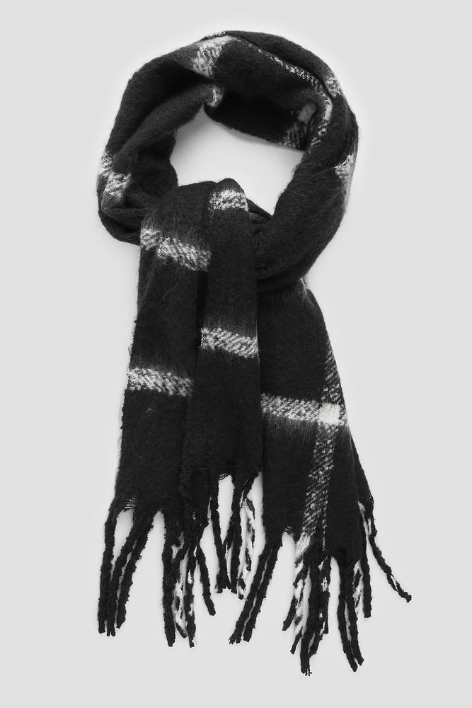 Ardene Checkered Scarf in Black | Polyester