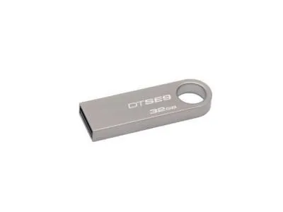 KINGSTON DATATRAVELER SE9 32GB USB 2.0 FLASH DRIVE METAL CASING