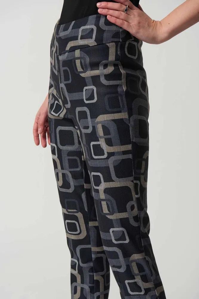 Printed Pull- On Pants