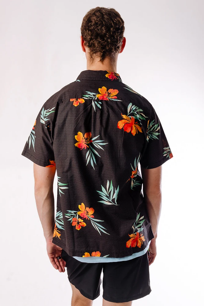 Hibiscus Vibes Short Sleeve Shirt