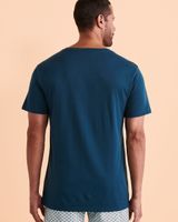 V-neck T-shirt