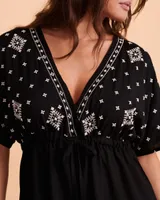 Caftan à broderies