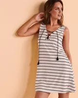 CATCH OF THE DAY Lace Up Dress