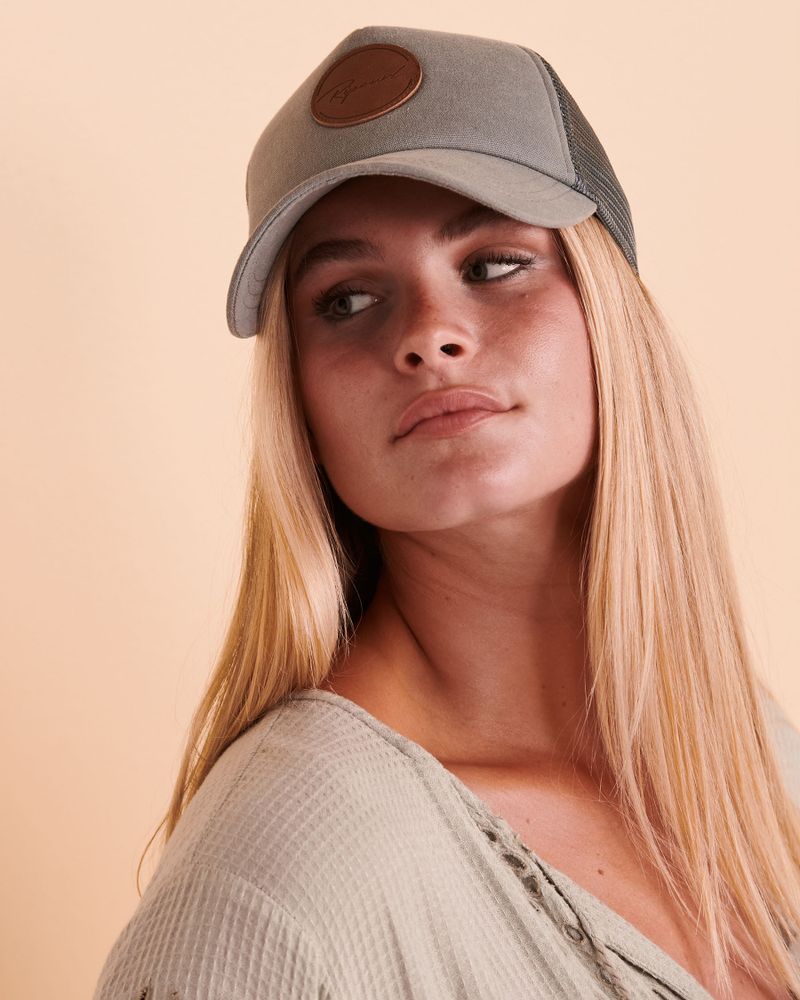 PREMIUM SURF Trucker Hat