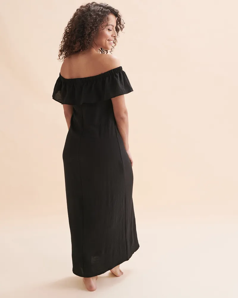 Airflow Off the Shoulder Maxi Dress