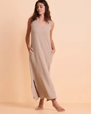 Sleeveless Maxi Dress