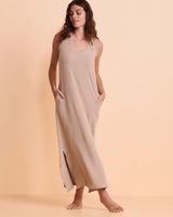 Sleeveless Maxi Dress