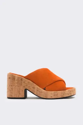 Sandalia plataforma corcho naranja