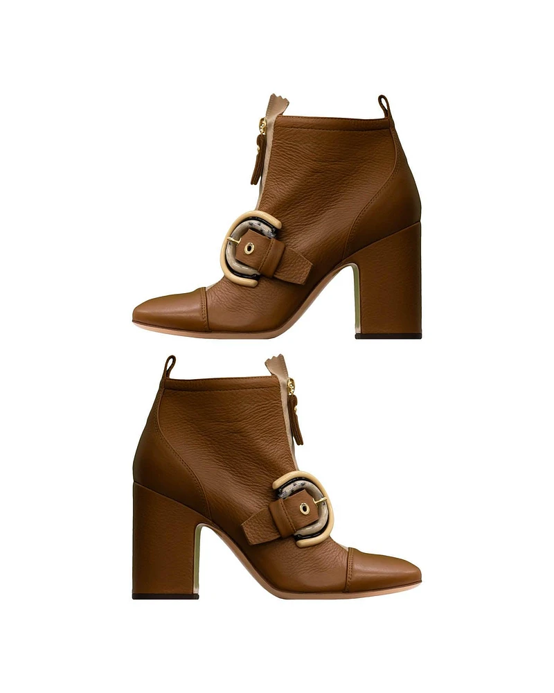 Chewy-Buckle Lowboot