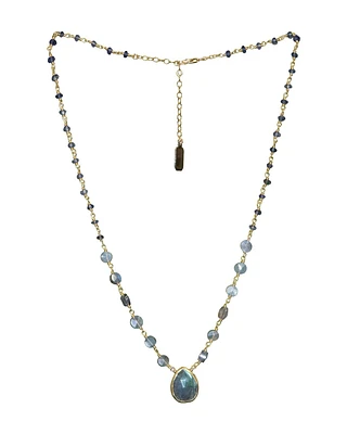Ara Necklace