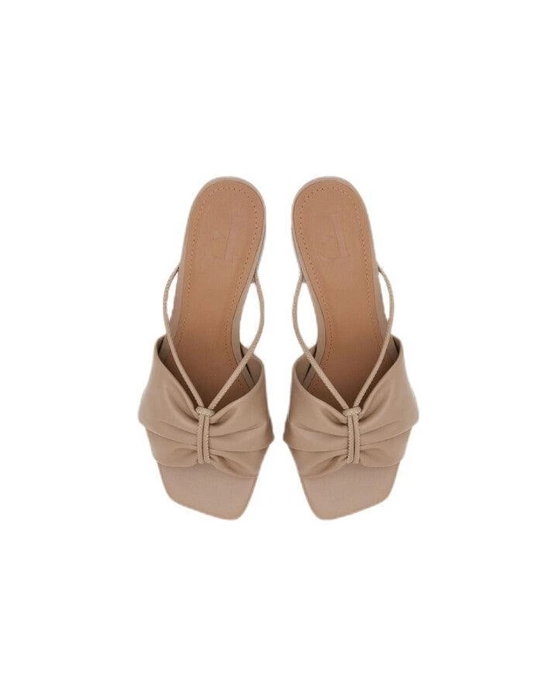 Olivia Sandal