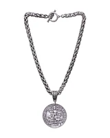 Cheval Chain With Laren Medal