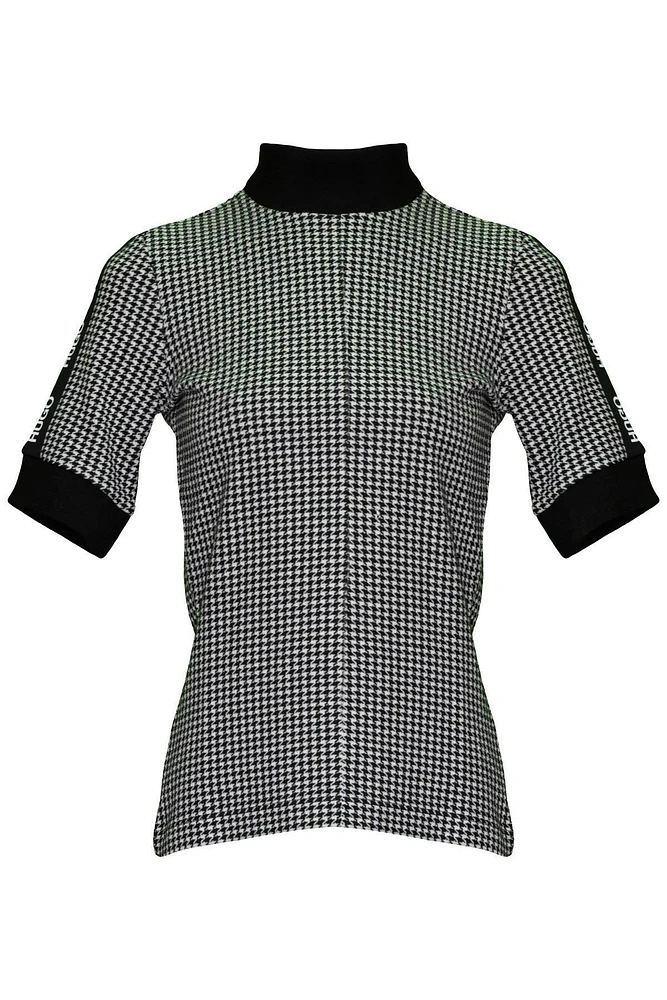 Dabastina Check Top