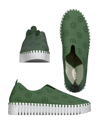 Tulip Drop 2 Slip On Sneaker