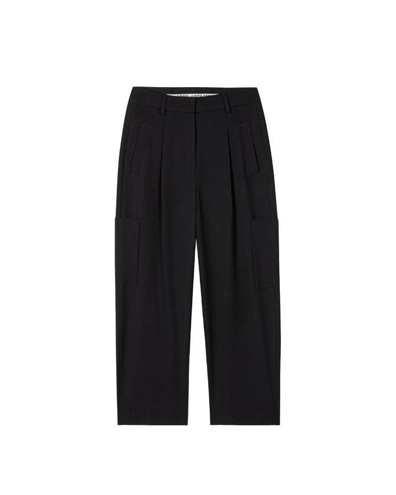 Cropped Patch Cargo Pocket Pant