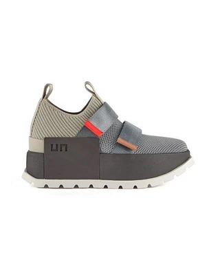 Roko Run 11 Platform Sneaker
