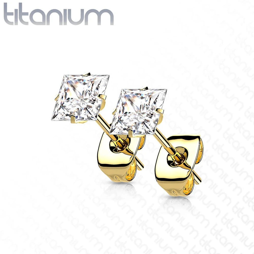 PREMIUM Claw-set Square Studs