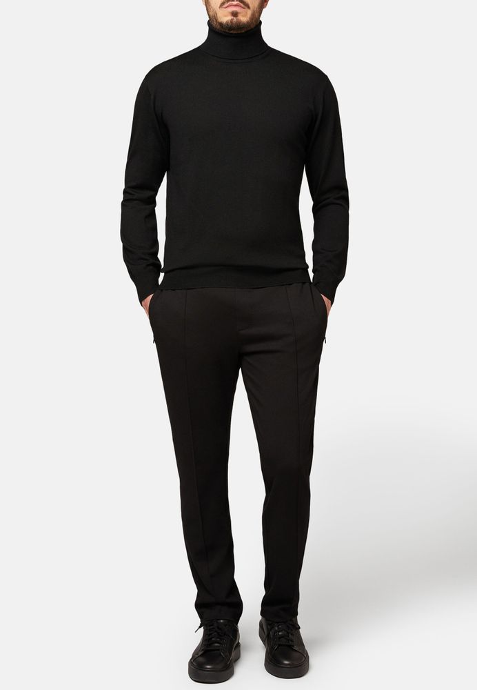 Pull col roulé noir en laine mérinos