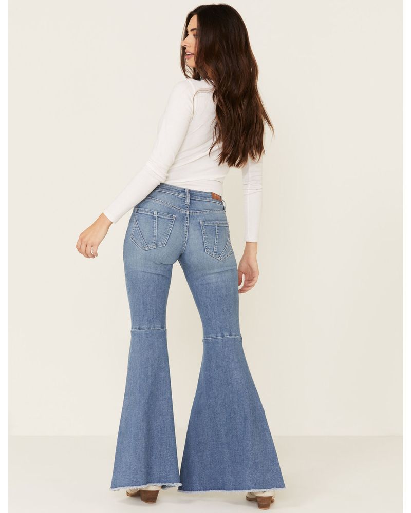 Shyanne Women's Midrise Super Flare Jeans