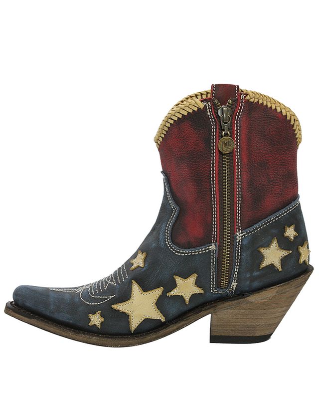 https://cdn.mall.adeptmind.ai/https%3A%2F%2Fwww.bootbarn.com%2Fdw%2Fimage%2Fv2%2FBCCF_PRD%2Fon%2Fdemandware.static%2F-%2FSites-master-product-catalog-shp%2Fdefault%2Fdw32227596%2Fimages%2F240%2F2000313240_900_P3.JPG%3Fsw%3D1980%26sh%3D1980%26sm%3Dfit_640x.jpg