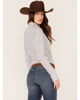 Cinch Women's Geo Print Long Sleeve Button-Down Western Shirt