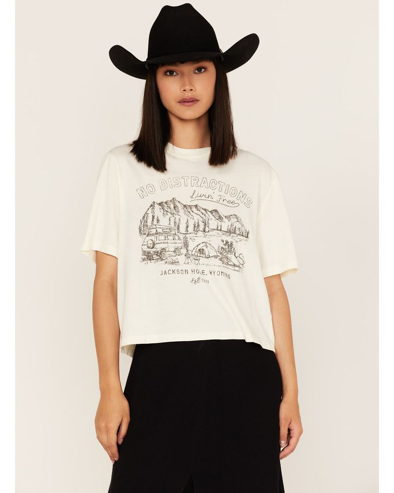 Cleo + Wolf Women's No Distractions Cropped Graphic Tee