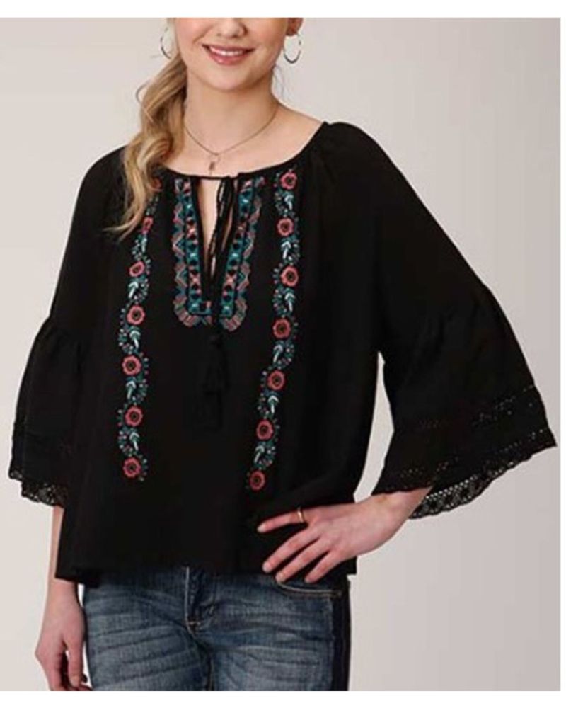 Roper Women's Bell Sleeve Embroidered Peasant Blouse