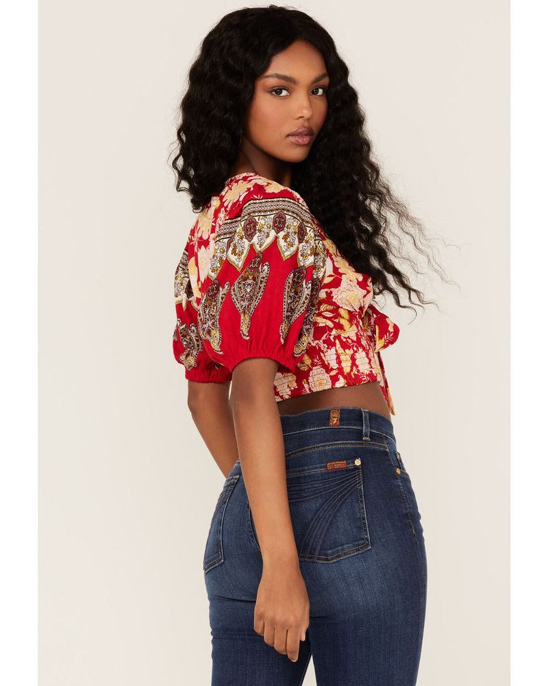 Band of the Free Women's Beautiful Noise Floral Print Crop Top