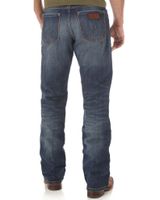Wrangler Men's Retro Relaxed Fit Mid Rise Boot Cut Jeans