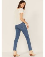 Levi's Women's Medium Wash Mid Rise Classic Straight Jeans
