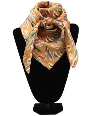 M&F Western Women's Gold Feather Scarf