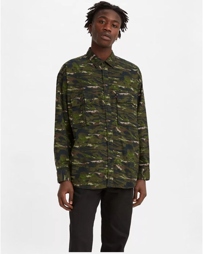 Levi's Men's Camo Print Classic Oversized Utility Shirt