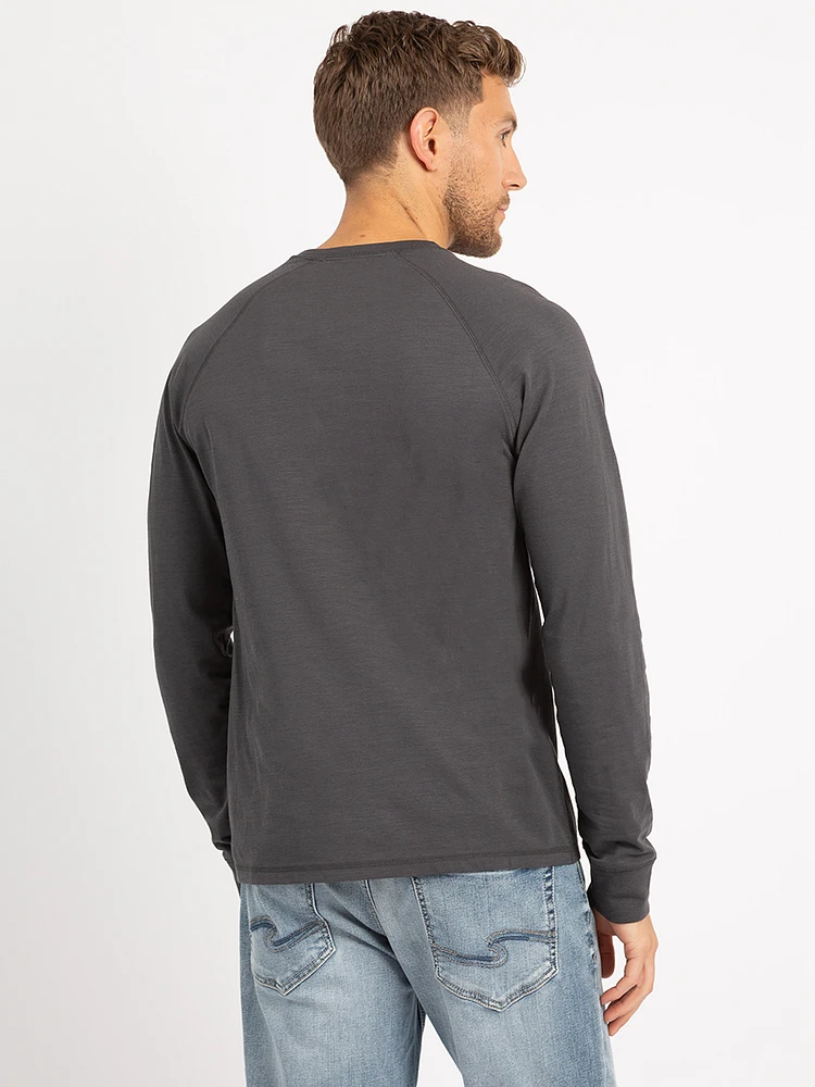 lucas long sleeve henley t-shirt