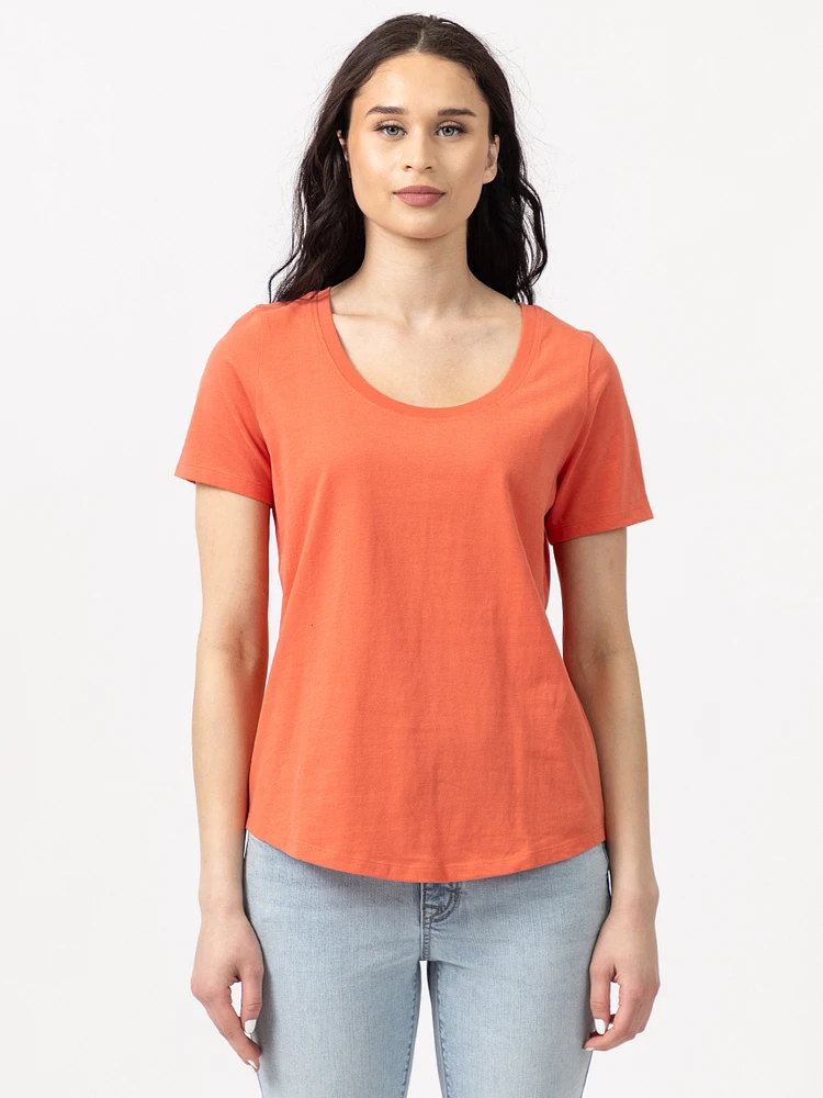 saige scoop neck t-shirt